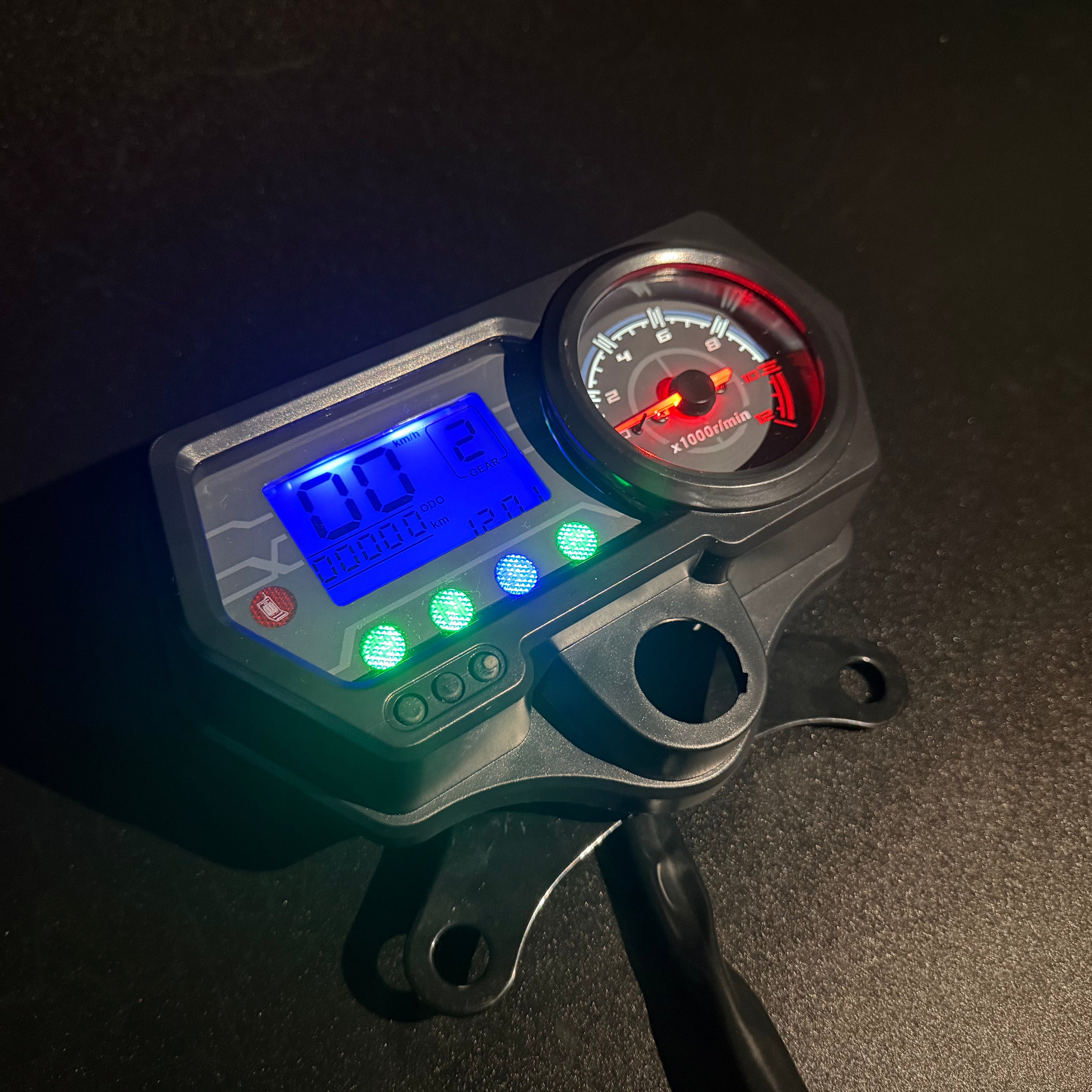 digital tablero para moto velocimetro tacometro for（CG125 （Honda CG125、Honda TMX125、  RUSI Macho Tc 125/150、Skygo 125 ）Bera SBR150、AVA150）